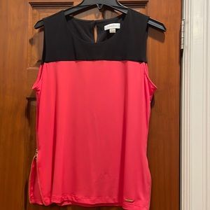 Brand New Calvin Klein Top w/ Zipper Details